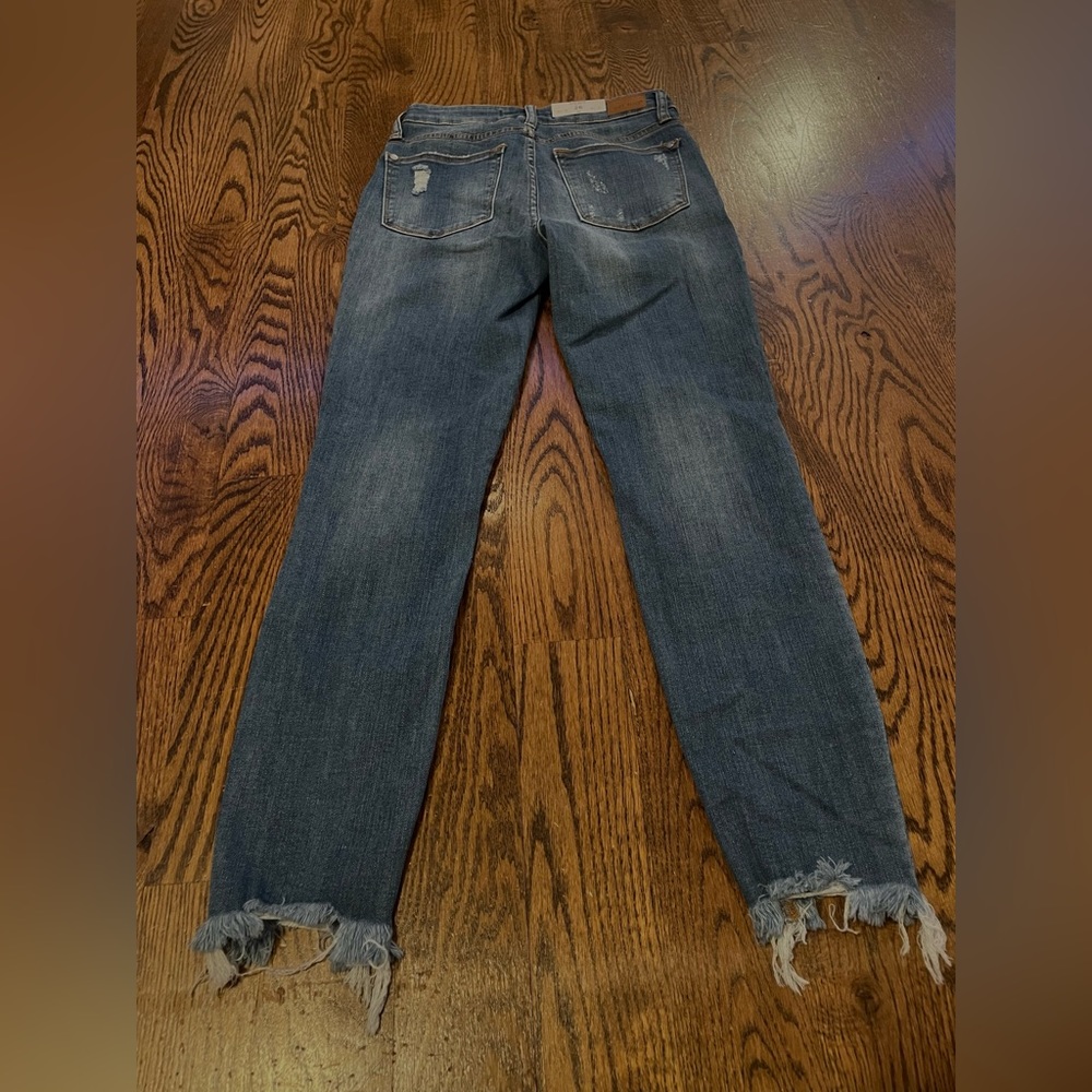 New Judy Blue jeans - Picture 3 of 4